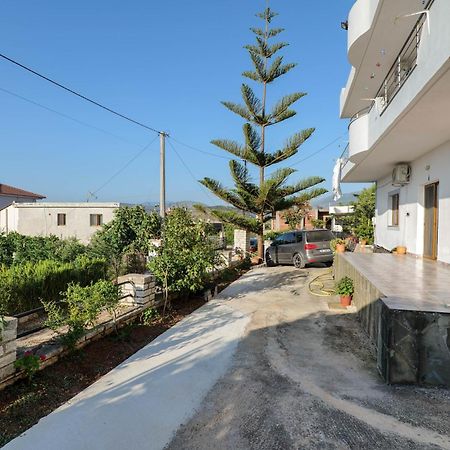 Vila Suljo Εξαμίλιο Εξωτερικό φωτογραφία