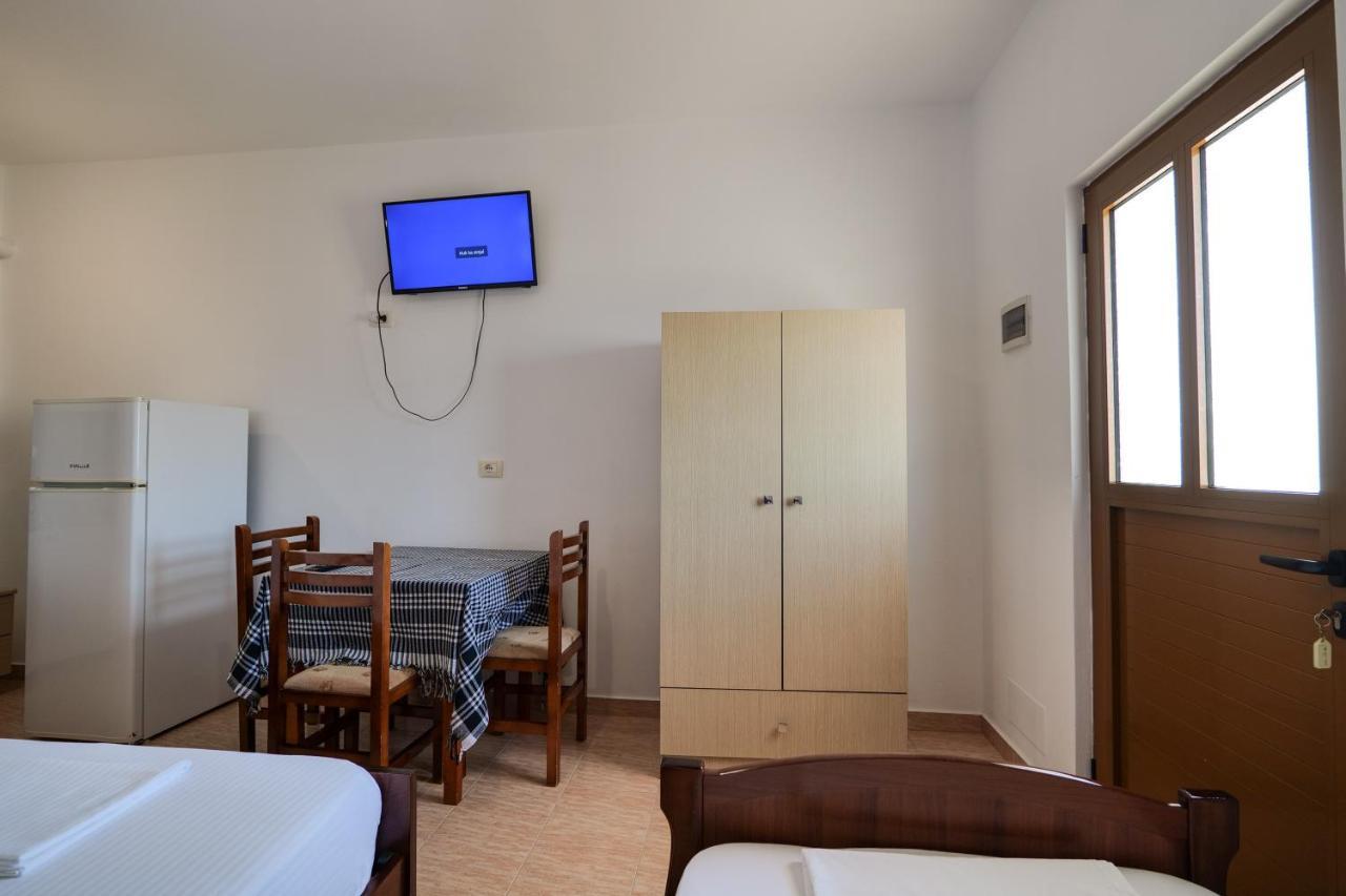 Vila Suljo Εξαμίλιο Εξωτερικό φωτογραφία