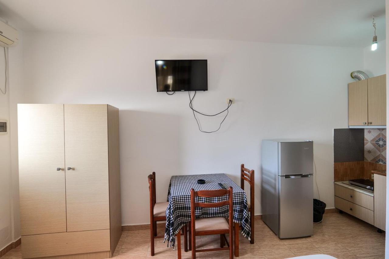 Vila Suljo Εξαμίλιο Εξωτερικό φωτογραφία