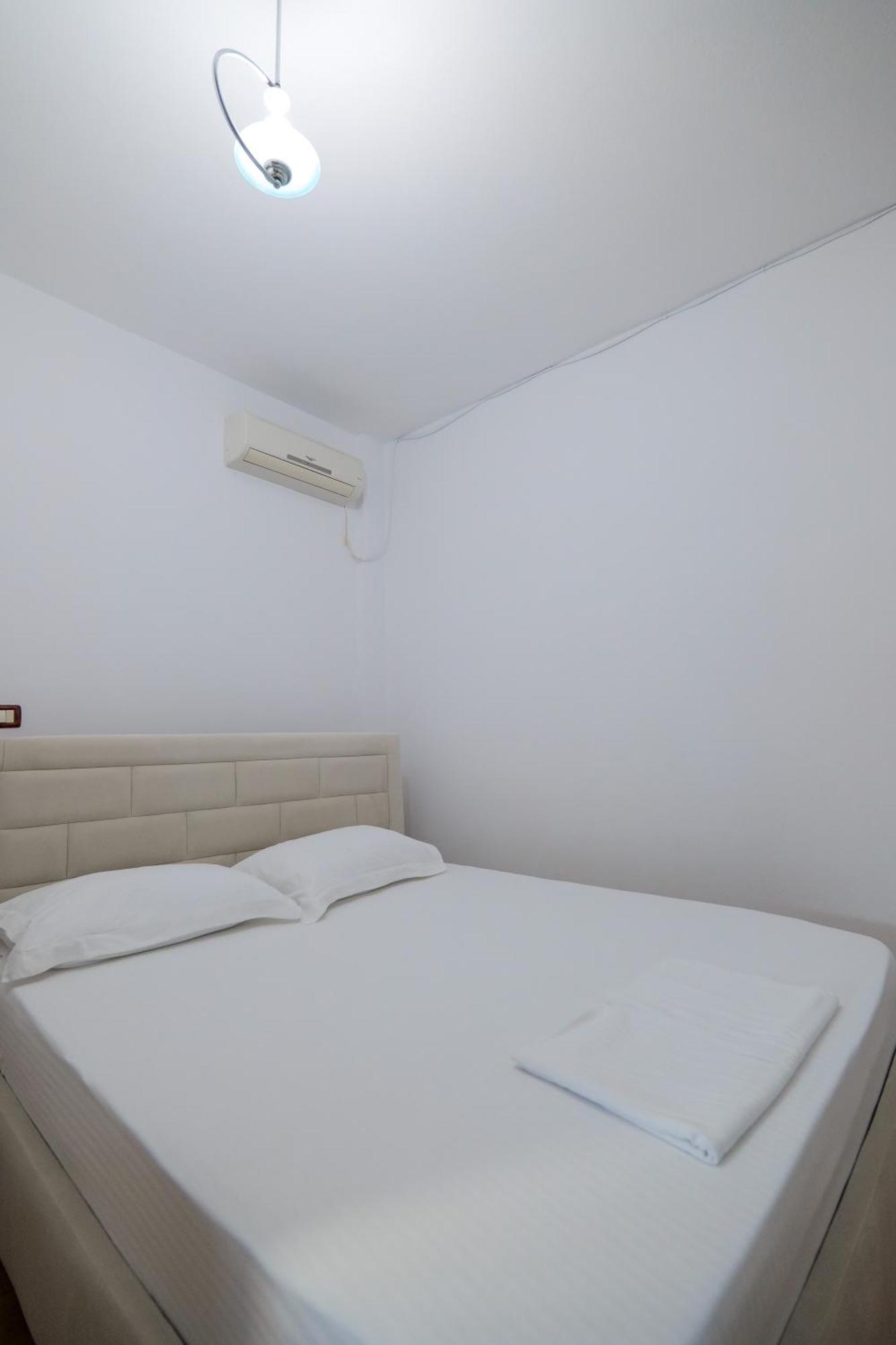 Vila Suljo Εξαμίλιο Εξωτερικό φωτογραφία