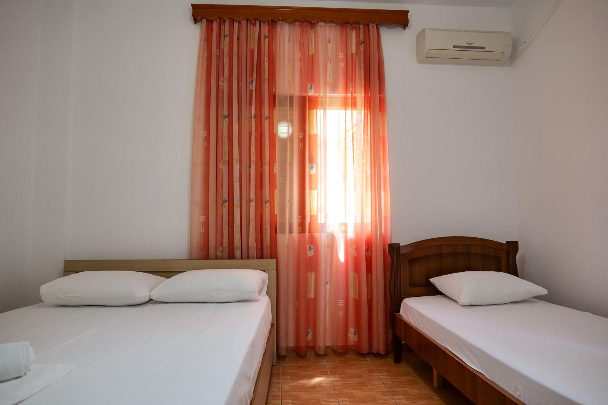 Vila Suljo Εξαμίλιο Εξωτερικό φωτογραφία