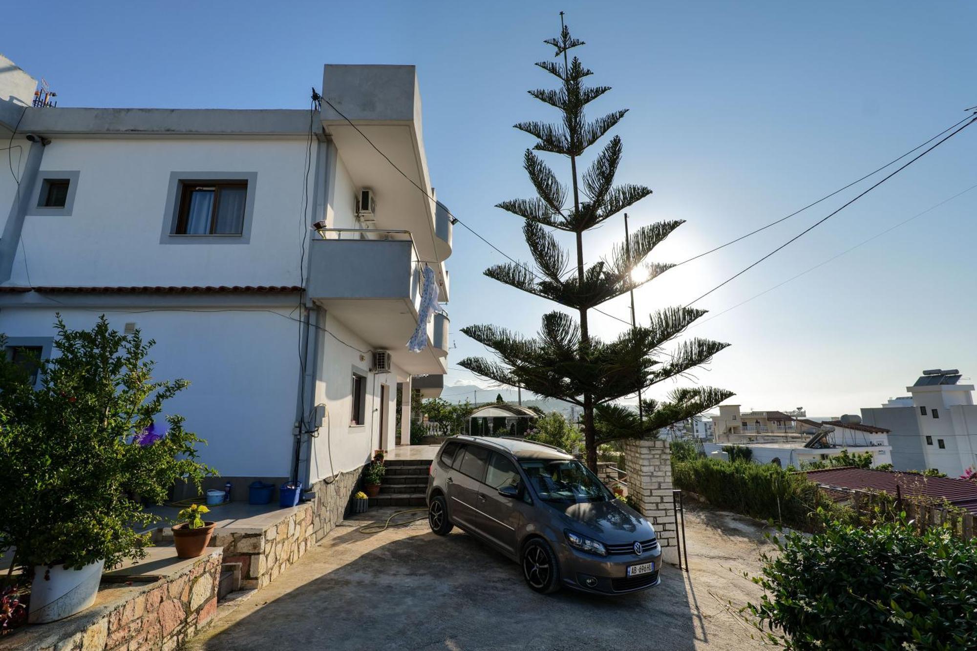 Vila Suljo Εξαμίλιο Εξωτερικό φωτογραφία